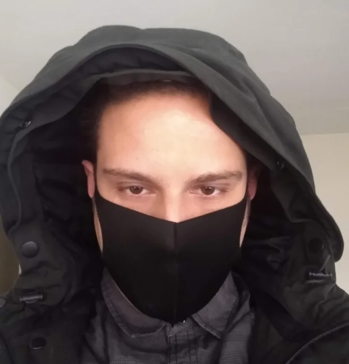 Bobbyduncker's Offline Chat Room