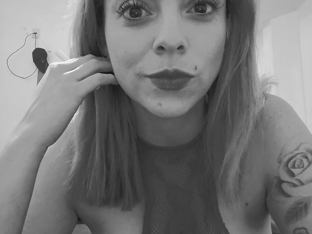 Chatroom XXX hors ligne de Bomboncitomm