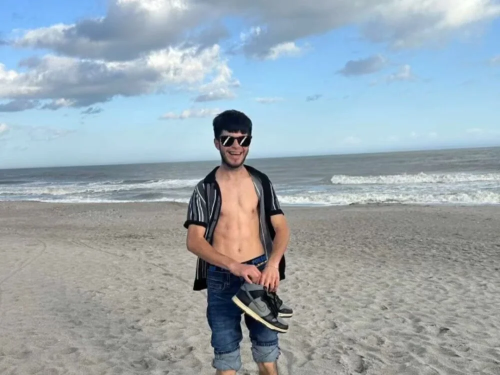 pepe692's Offline XXX Chat