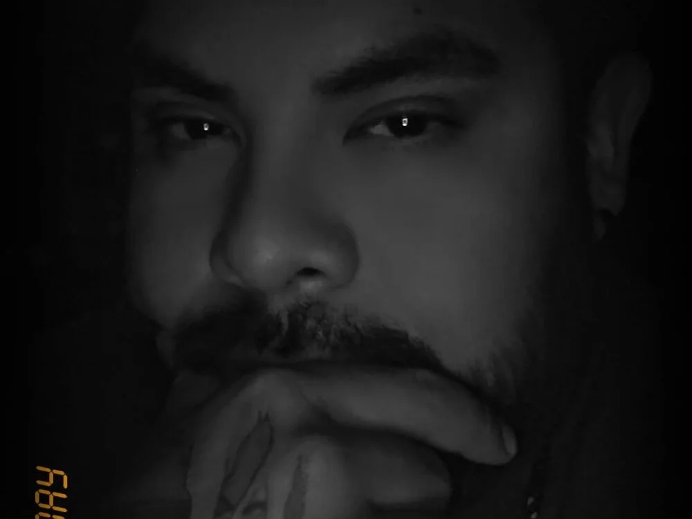 MonkeyBone90's Offline XXX Chat