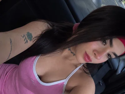 Meghanluxe - Girl 