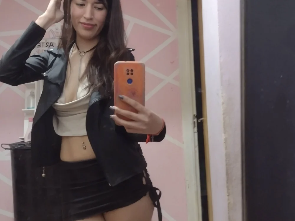 fernandoyjulia Offline XXX-Chat
