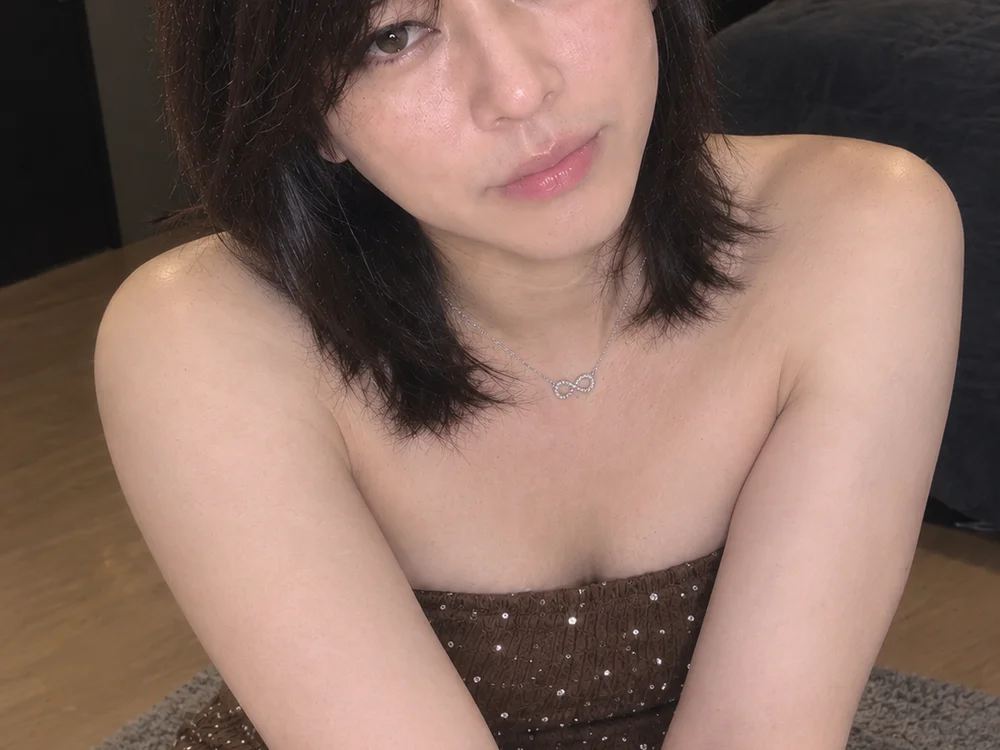 EikyyyのオフラインXXXチャット