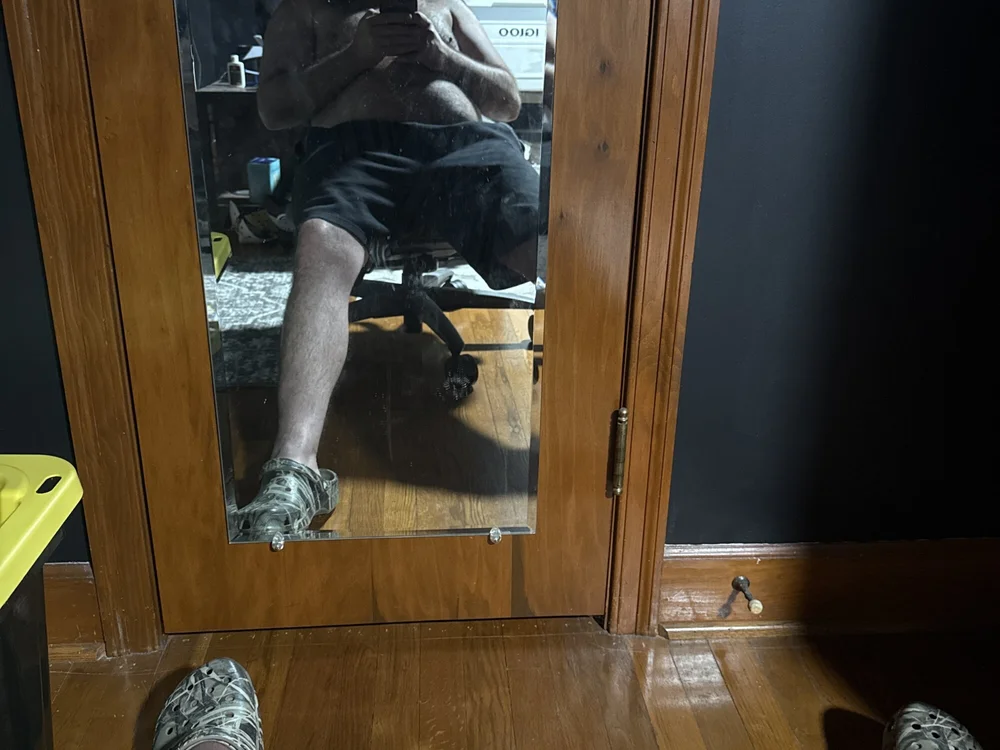 MikeHoncho999 offline chatrum