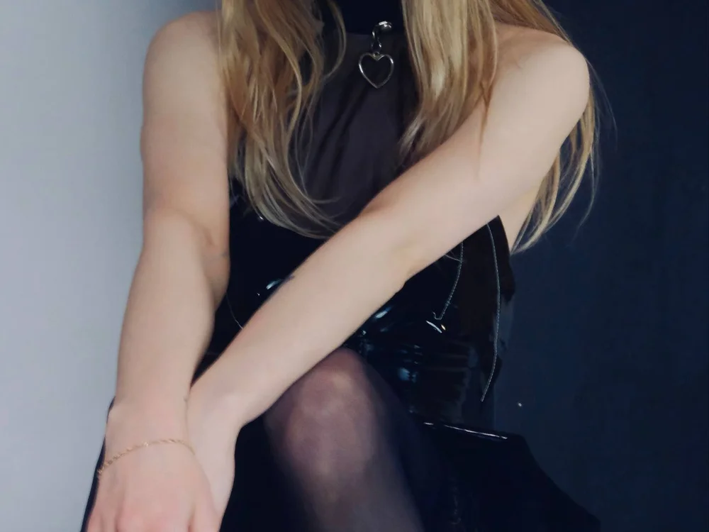 Little_Clare 離線 XXX 聊天