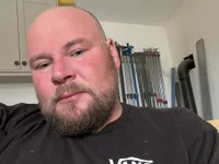 Thenakedjoiner1's webcam live show