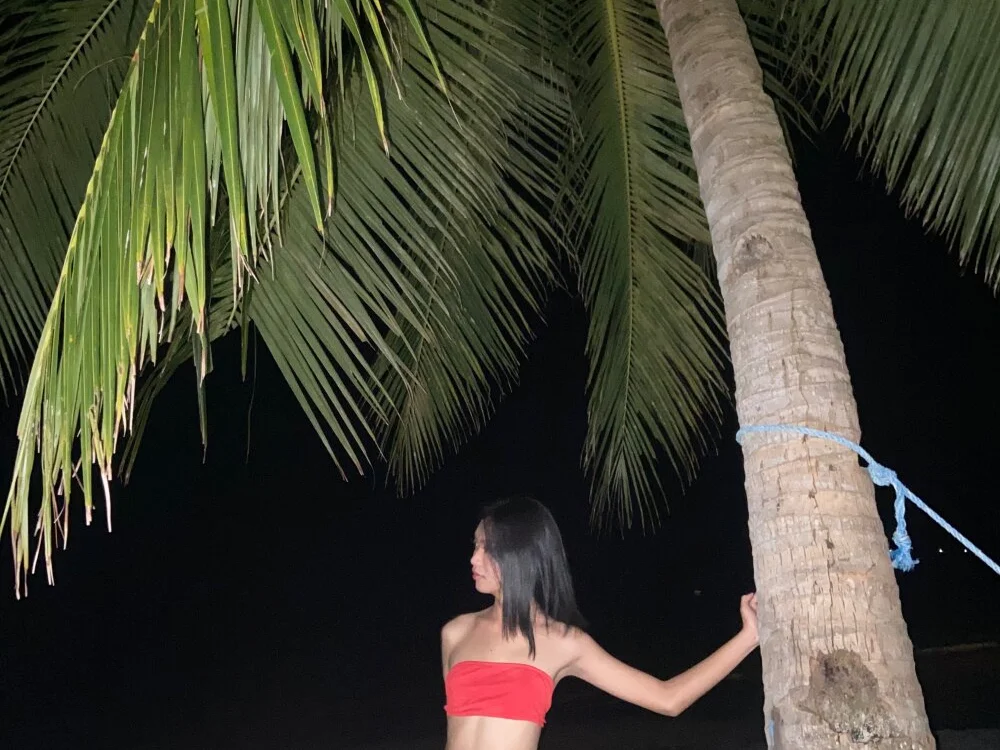 kiamiller_x Chat XXX Ngoại tuyến