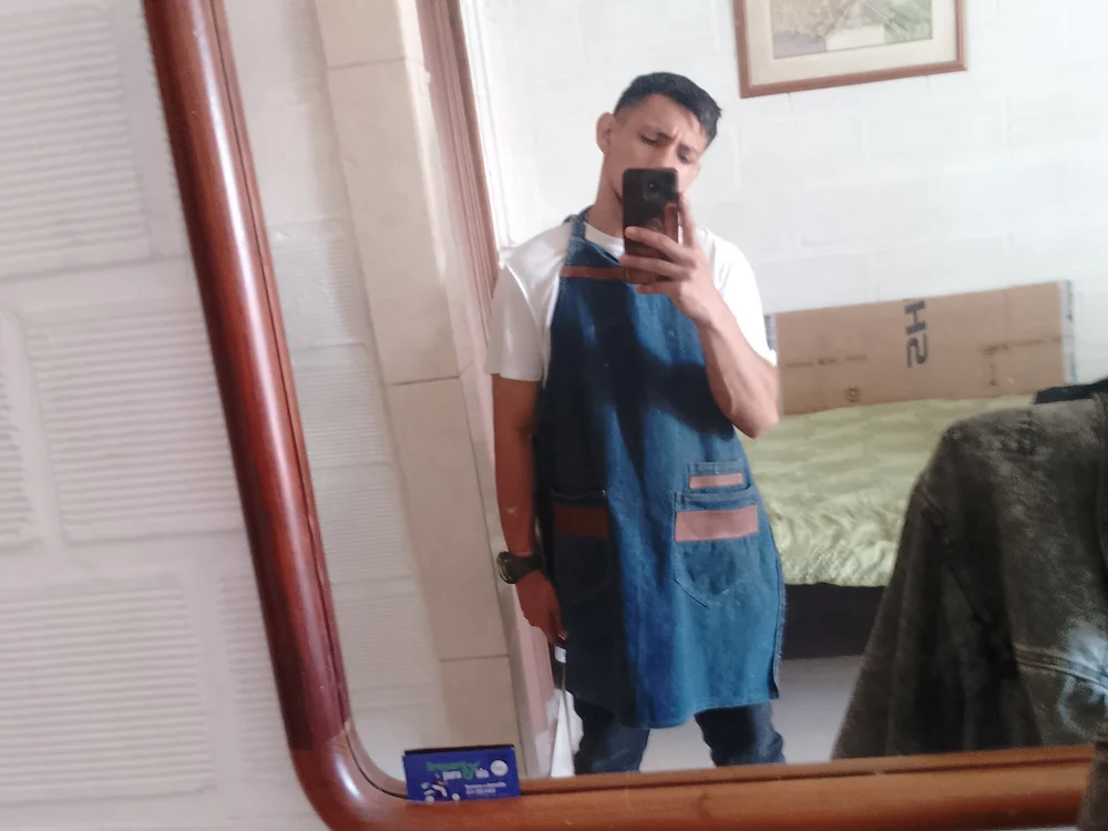 Reysincorona99's Offline XXX Chat