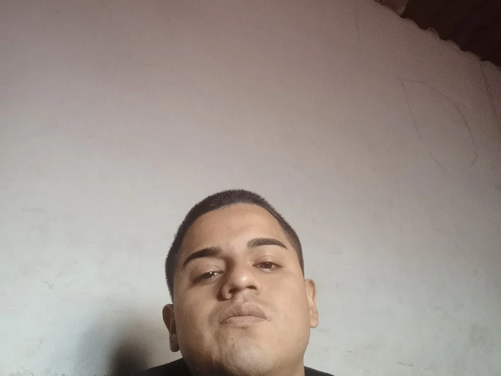 matiasjoel17 Offline XXX-Chat