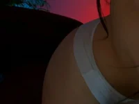 Chatroom XXX en direct de Queen_Michelle_