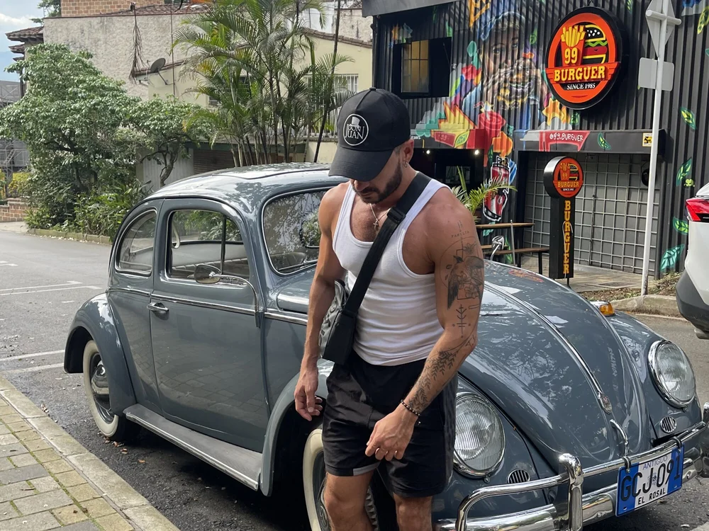 Juan_Axel's Offline XXX Chat