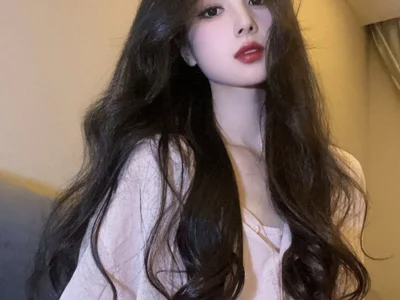 hoho-is on StripChat