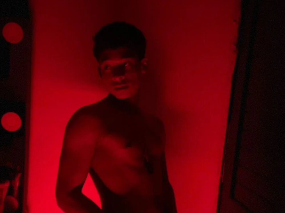 CoffeNaughty_nom's Offline XXX Chat