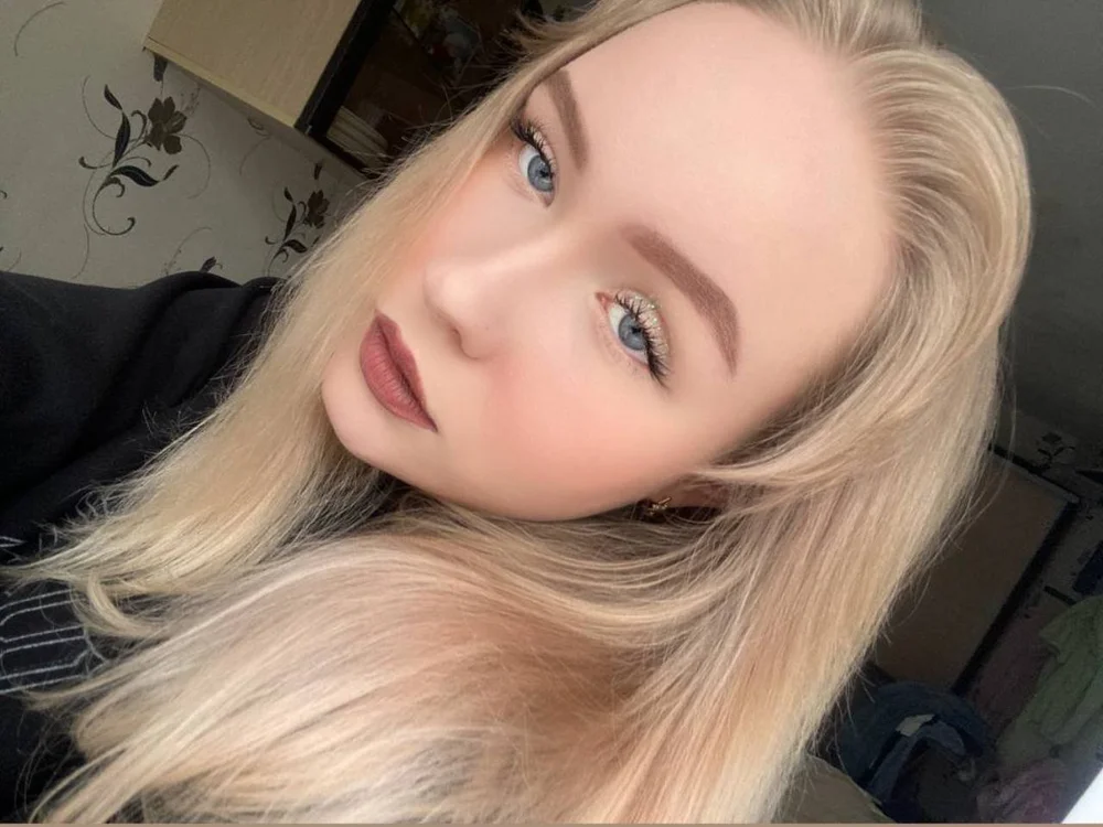 Cardi_Brie's Offline Chat Room