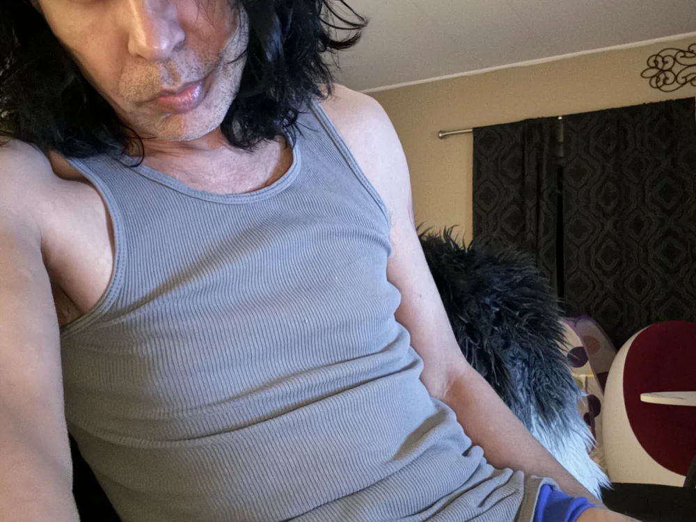 WolfTribe575's Offline XXX Chat