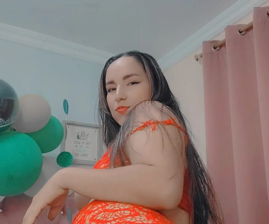 Zoe_sparks Offline XXX-chat