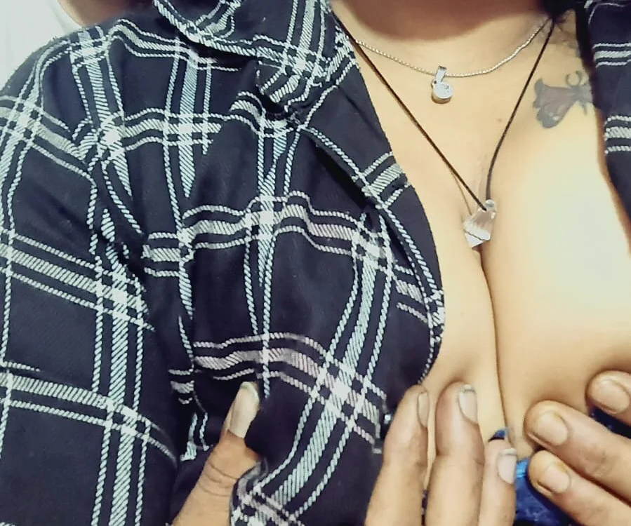 Chat +18 de Delhi_Patola ao vivo