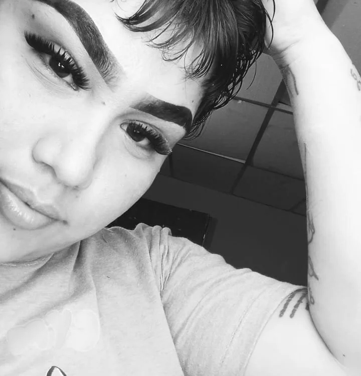 VIOLETA_CALIENTEXXX's Offline XXX Chat