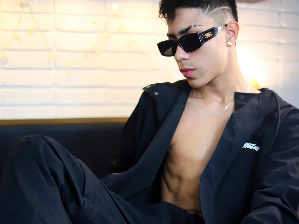 แชท XXX ออฟไลน์ของ AlanNaughty