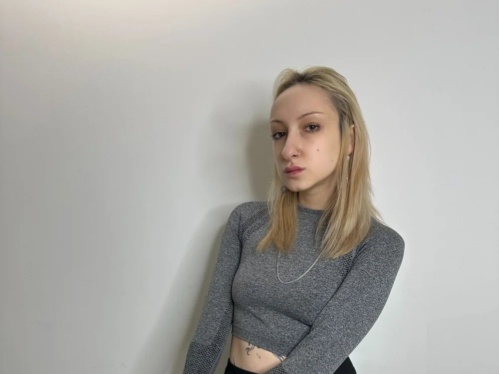 BridgetFlowers offline chatrum