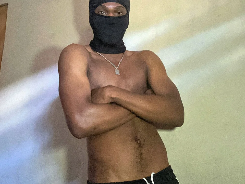 ห้องแชทออฟไลน์ของ MaskedBoiiXL