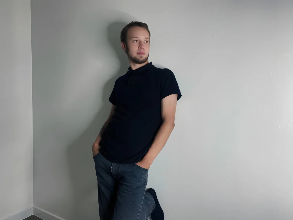 Jason_Woods' Offline Chat Room