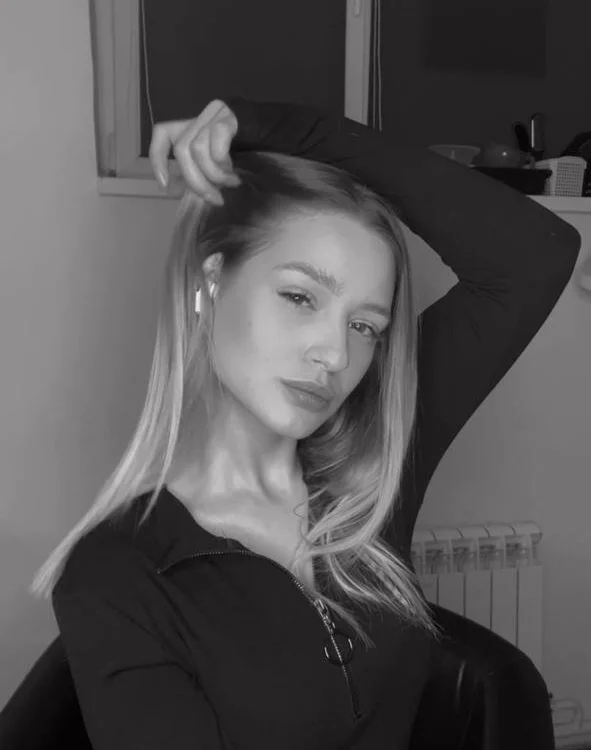 دردشة cherrykississ الجنسية دون اتصال