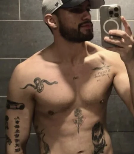 braggacanadan Offline XXX chat