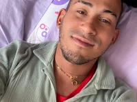javiior04
