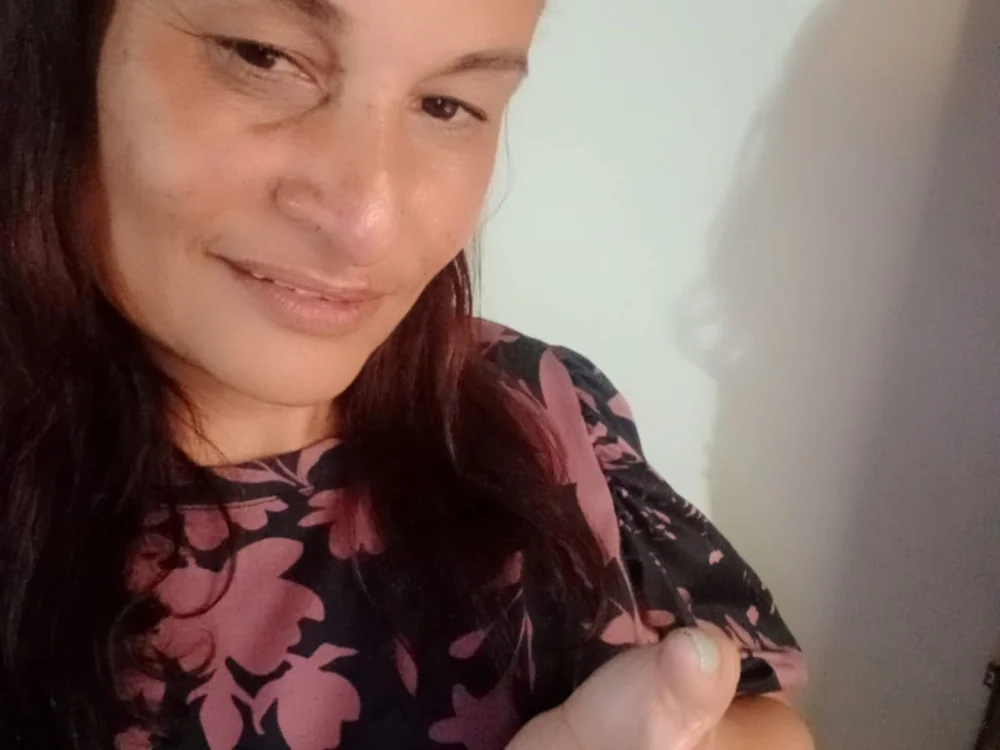 IsabellaTorress offline chatrum