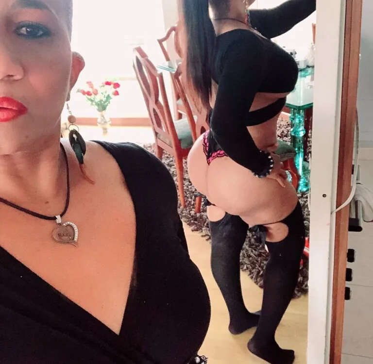 LUCIANABELLA offline chatrum