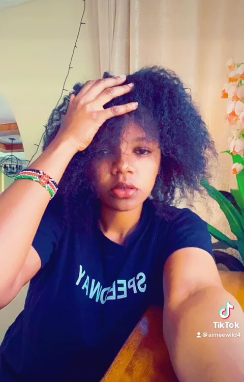 Yo_mami's most recent online preview