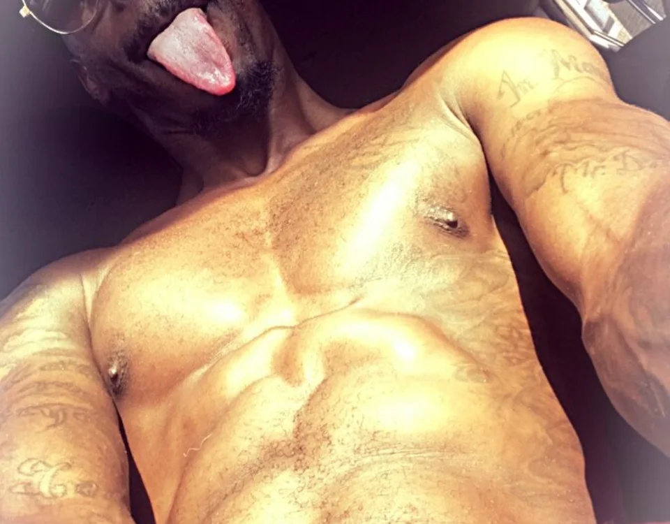 Triggerhappycj100 Chat XXX offline