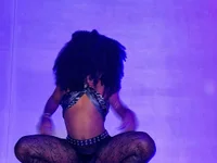 zafiro_blu's webcam live show