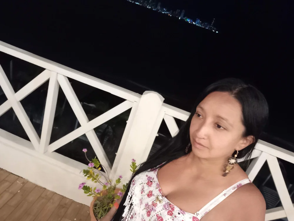 naomilucia offline chatrum