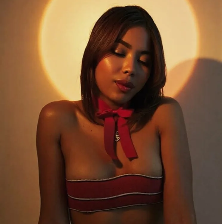 emy_barnert's Offline XXX Chat