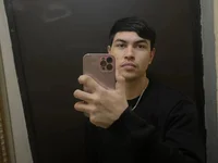 Elegante198's webcam live show