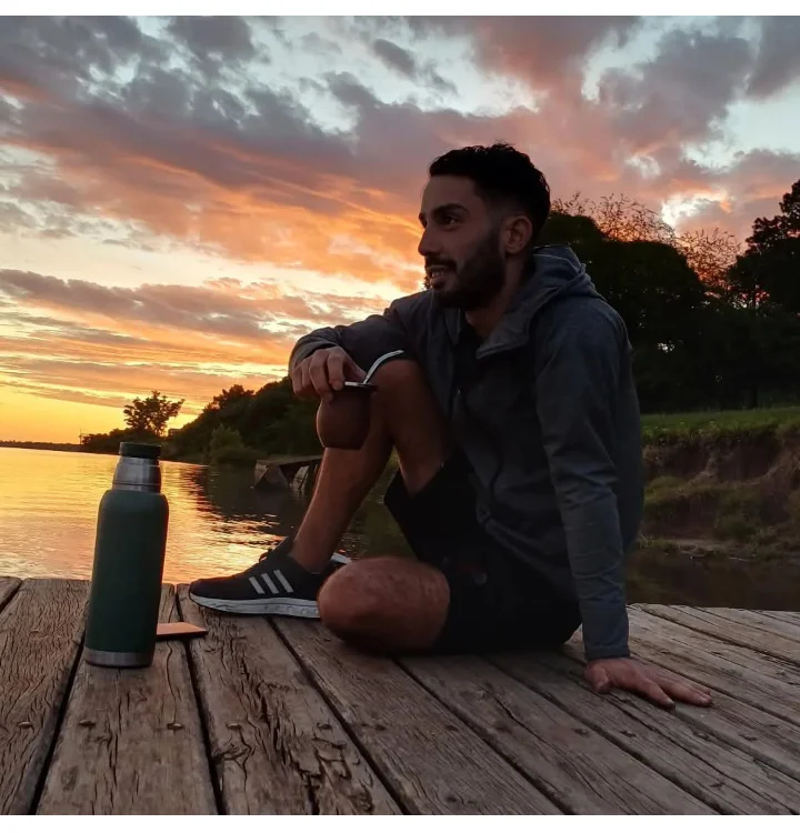 Alee9819 离线XXX聊天