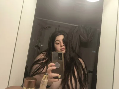Alle_Alexys - Girl 