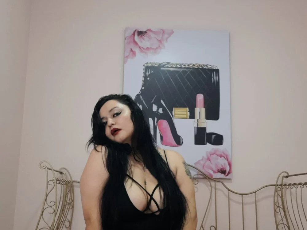danna_ramirez_'s Offline XXX Chat