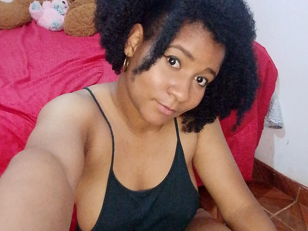 Paprikaa_24 offline chatrum