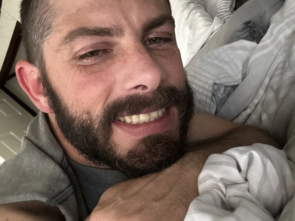 Sitonmyface2020@xh's Offline XXX Chat