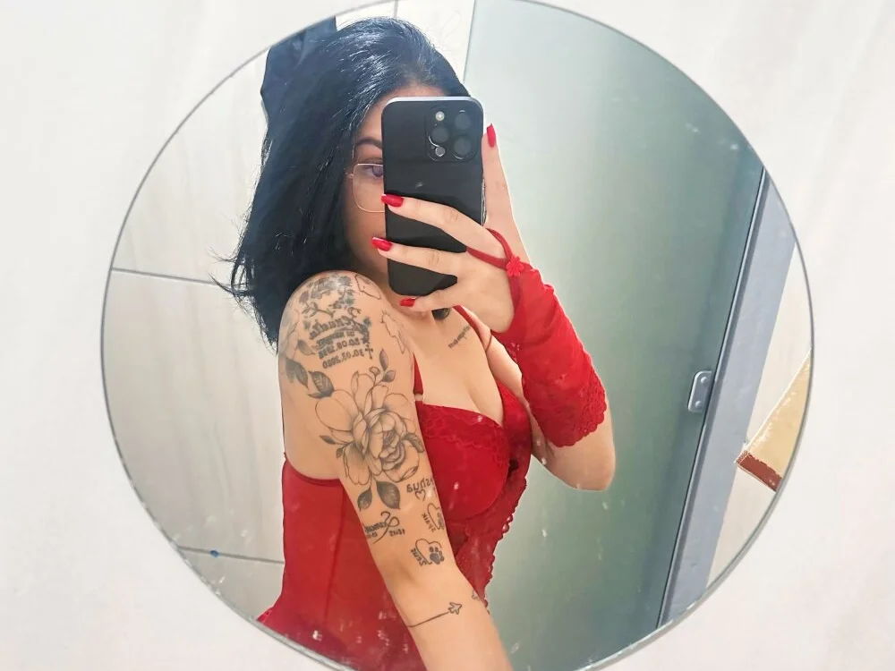 دردشة ilyanna الجنسية دون اتصال