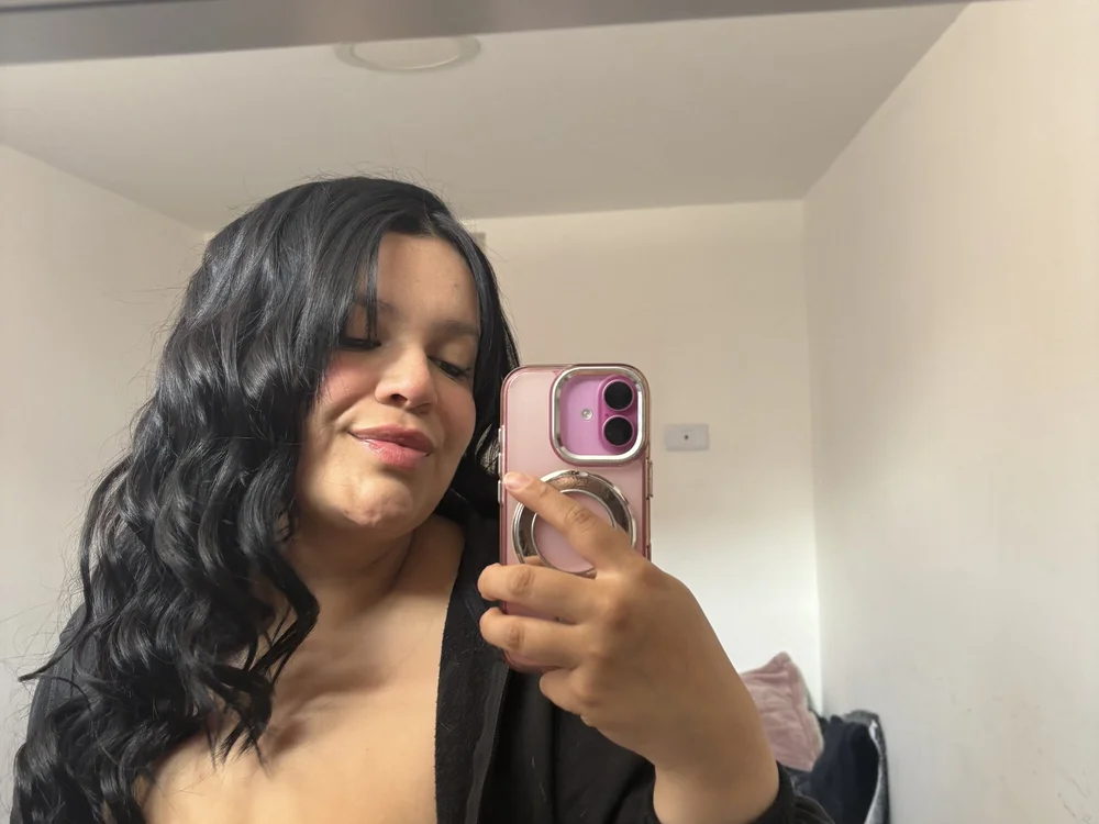 Mara_Lopezz offline chatrum