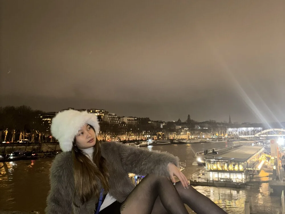 abella1116 離線 XXX 聊天