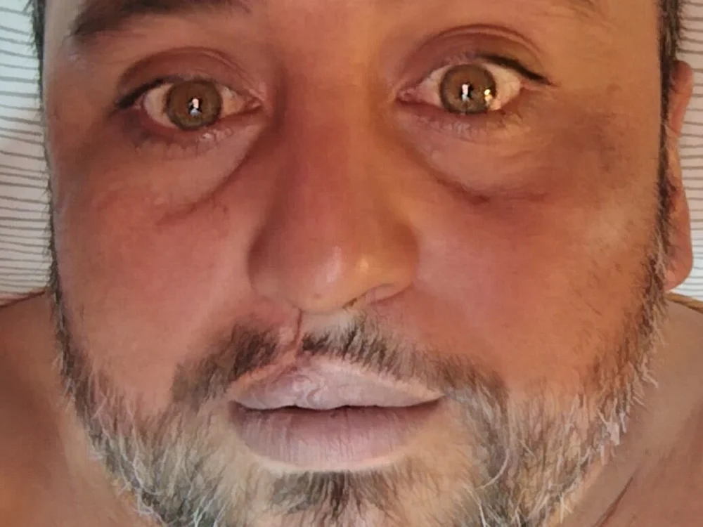 Diego4283's Offline XXX Chat