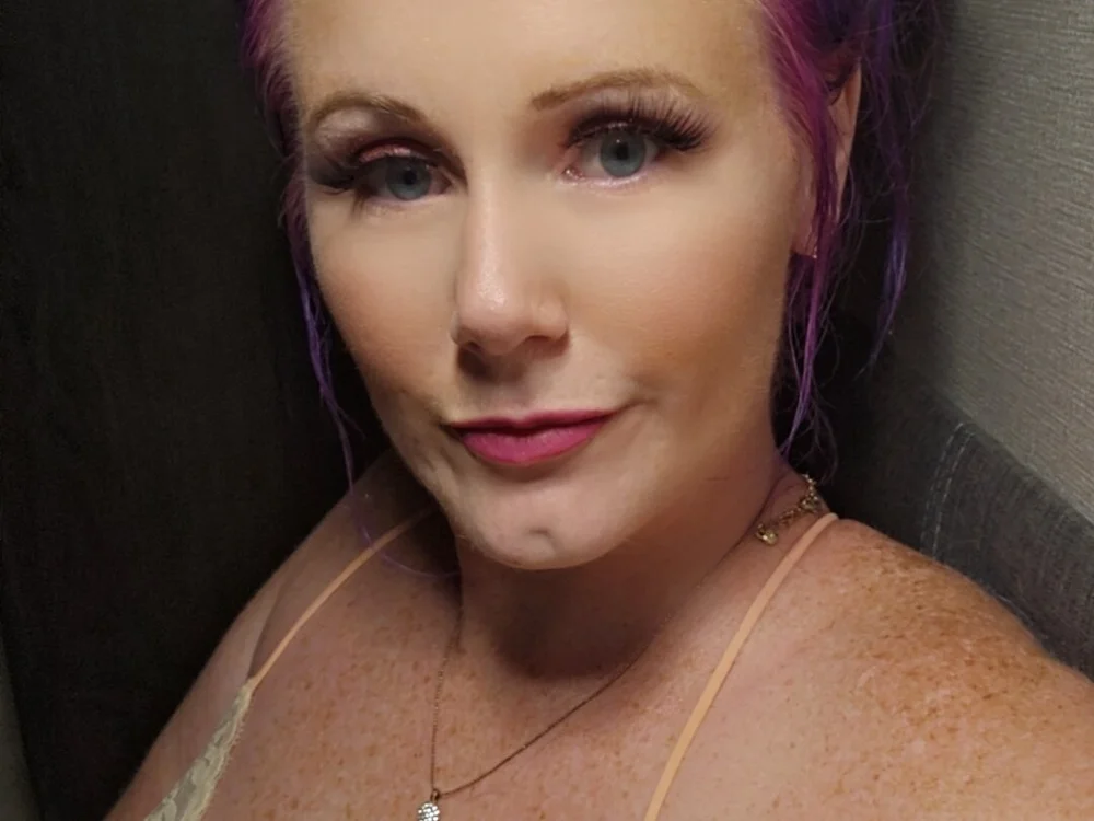 phoenixryder33's Offline Chat Room