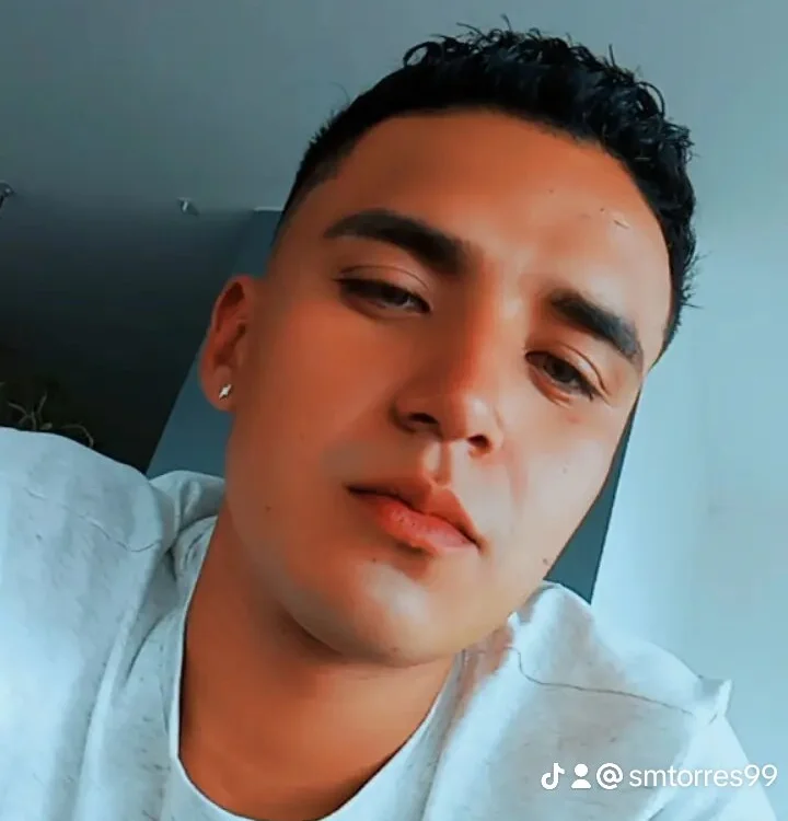 Paulmorb19 Offline XXX-chat