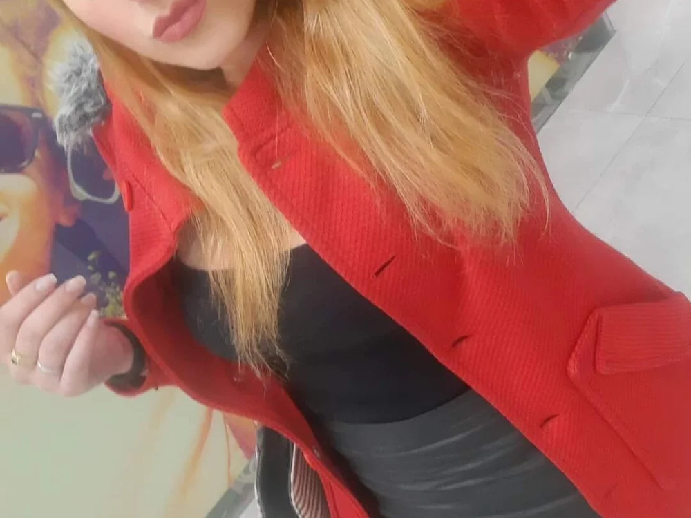 triana_zz's Offline XXX Chat