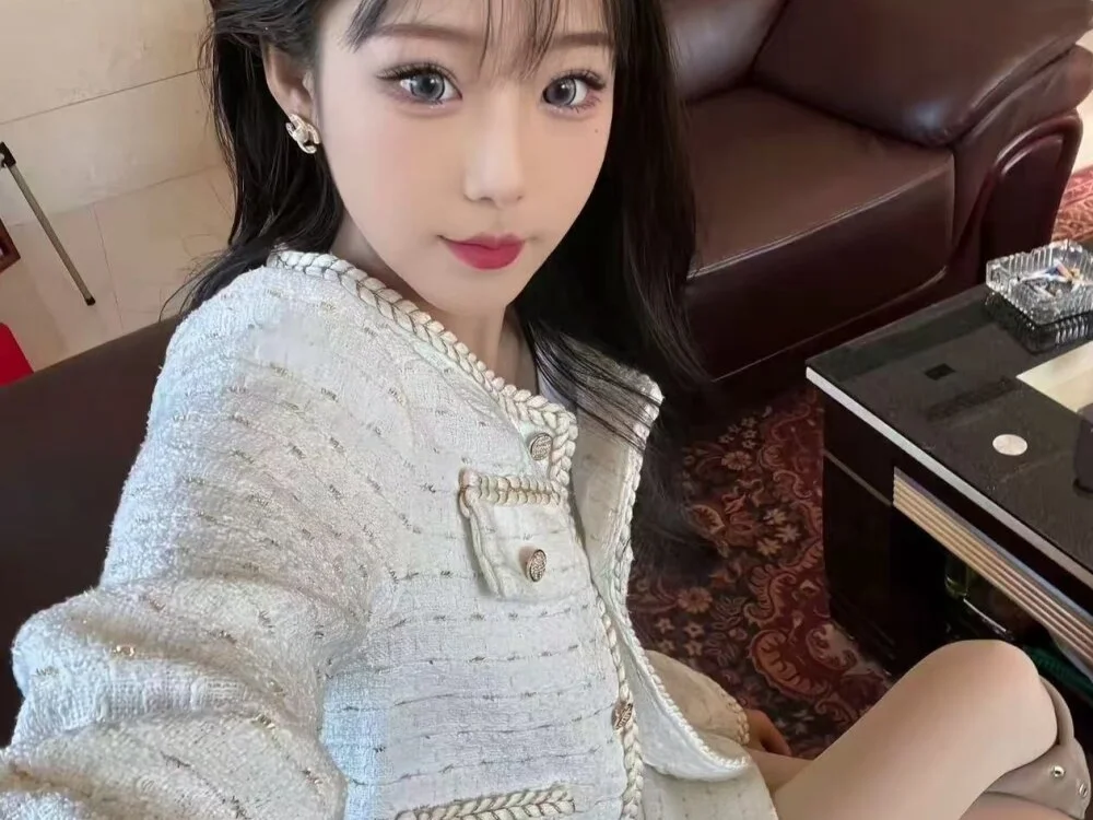 xiaoting_a's Offline XXX Chat